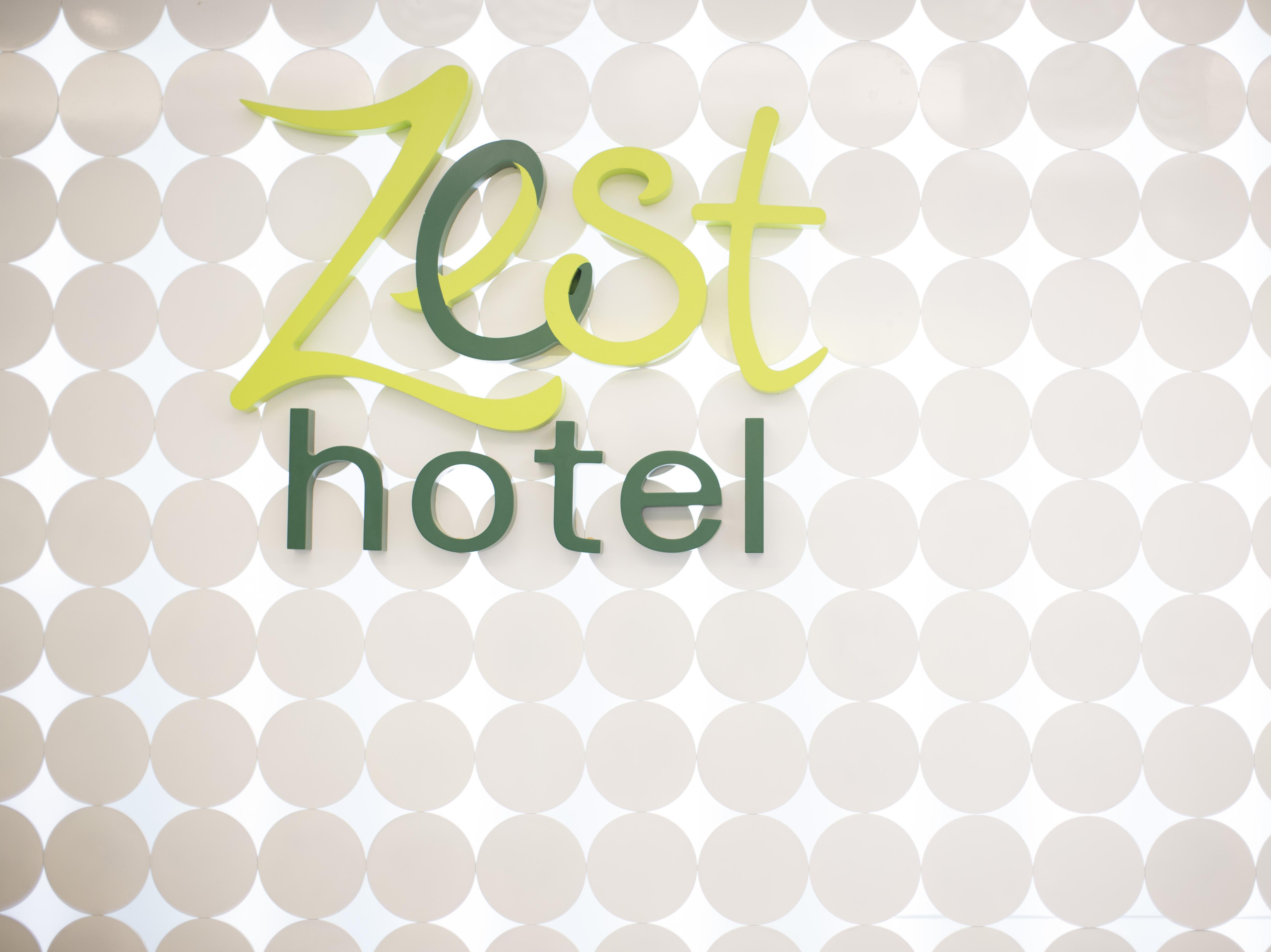 Zest Jemursari By Swiss-Belhotel International Sorabaya Extérieur photo