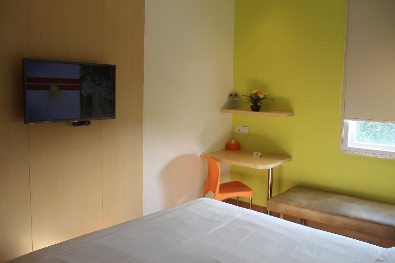 Zest Jemursari By Swiss-Belhotel International Sorabaya Extérieur photo